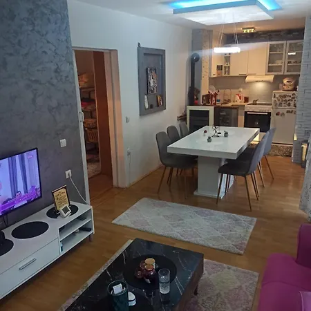 Апартаменты Kuca Na Dan